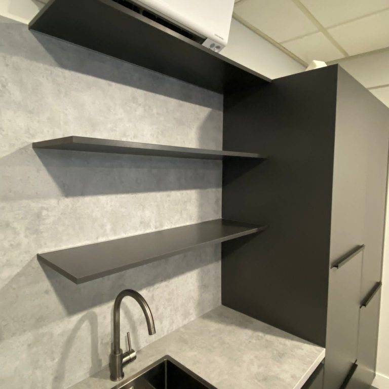 280aa4c3-2e26-41e8-918a-1a1a6afa3a25-768x1024