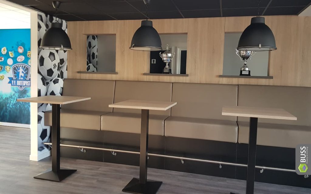 Banken-in-kantine-VV-Buitenpost-1024x640